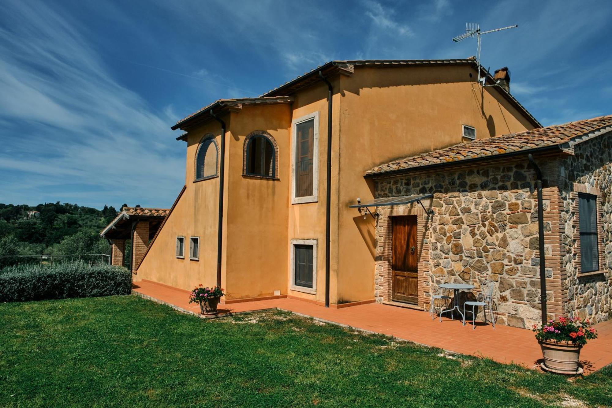 8380 Agriturismo Il Saragiolo Manciano Eksteriør bilde