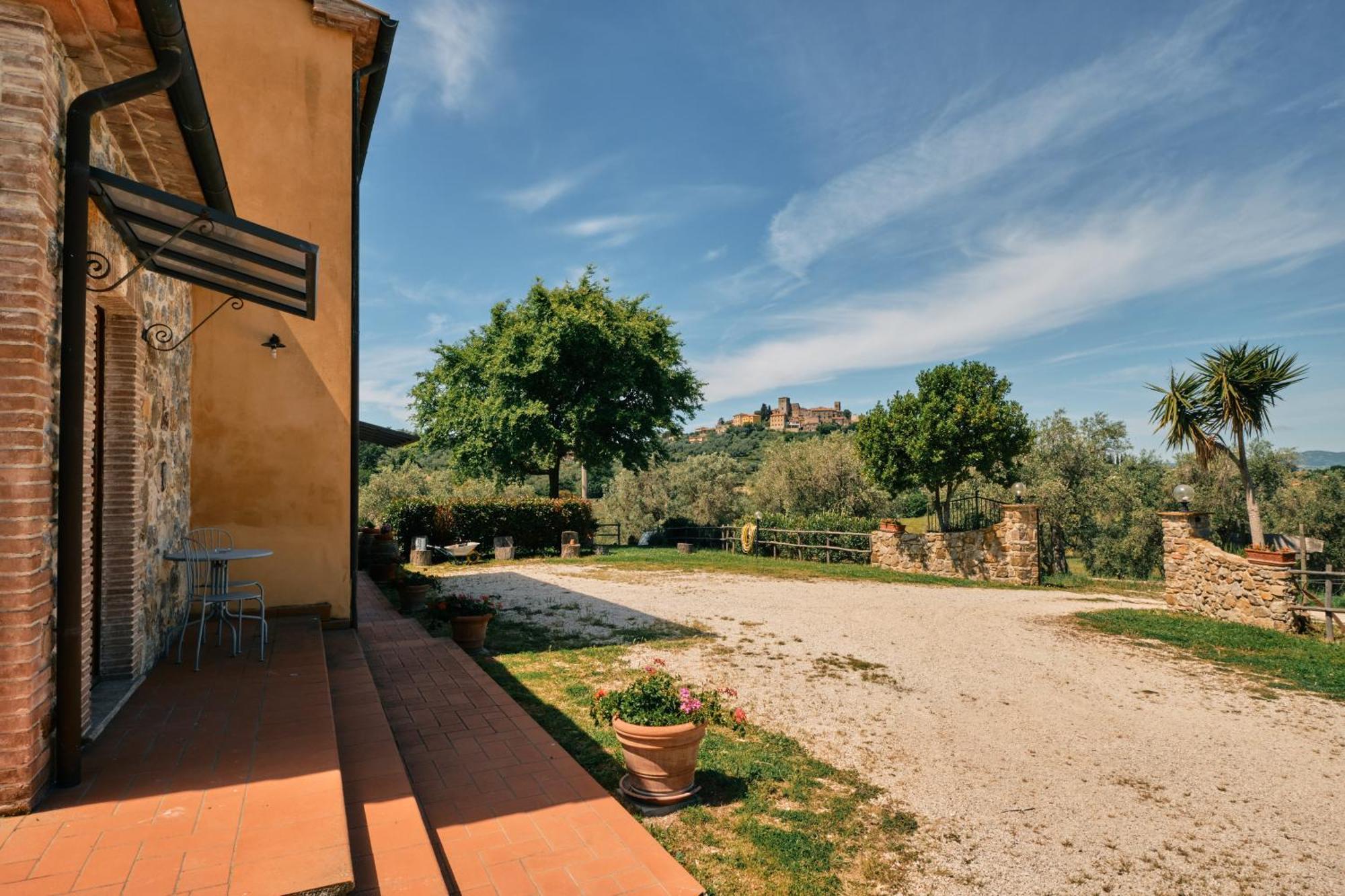 8380 Agriturismo Il Saragiolo Manciano Eksteriør bilde
