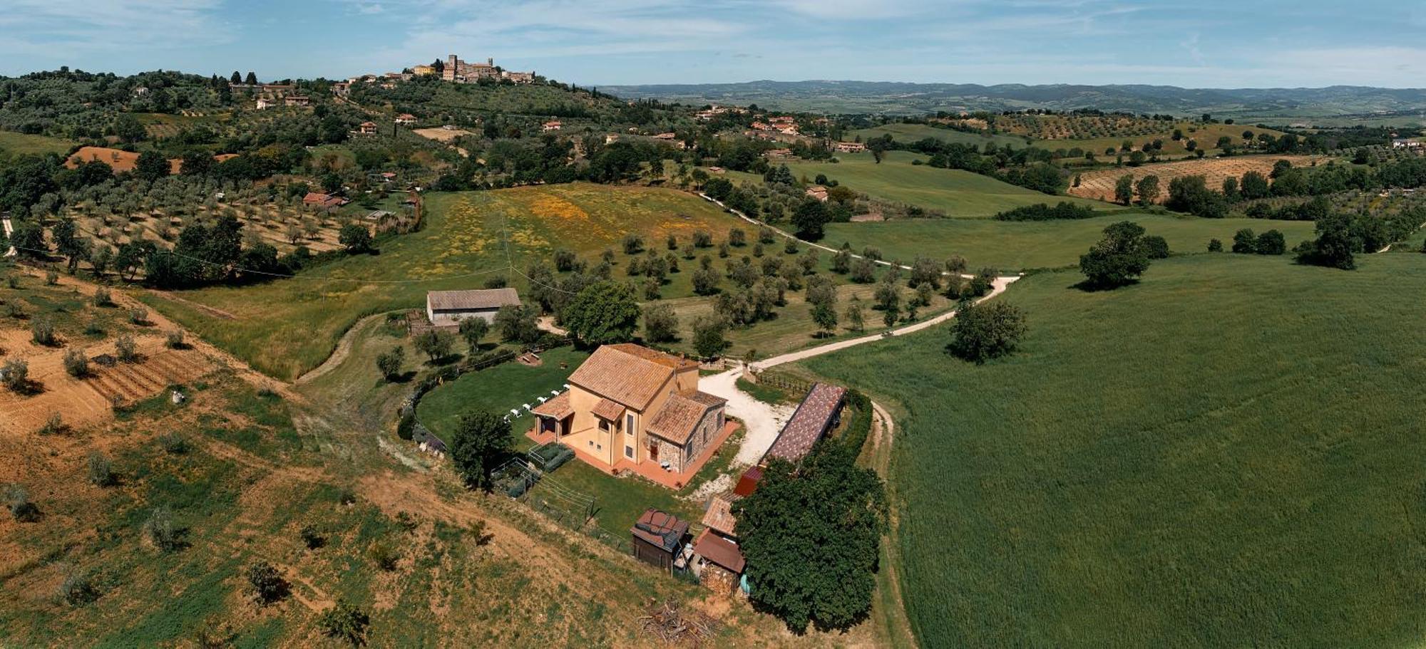 8380 Agriturismo Il Saragiolo Manciano Eksteriør bilde