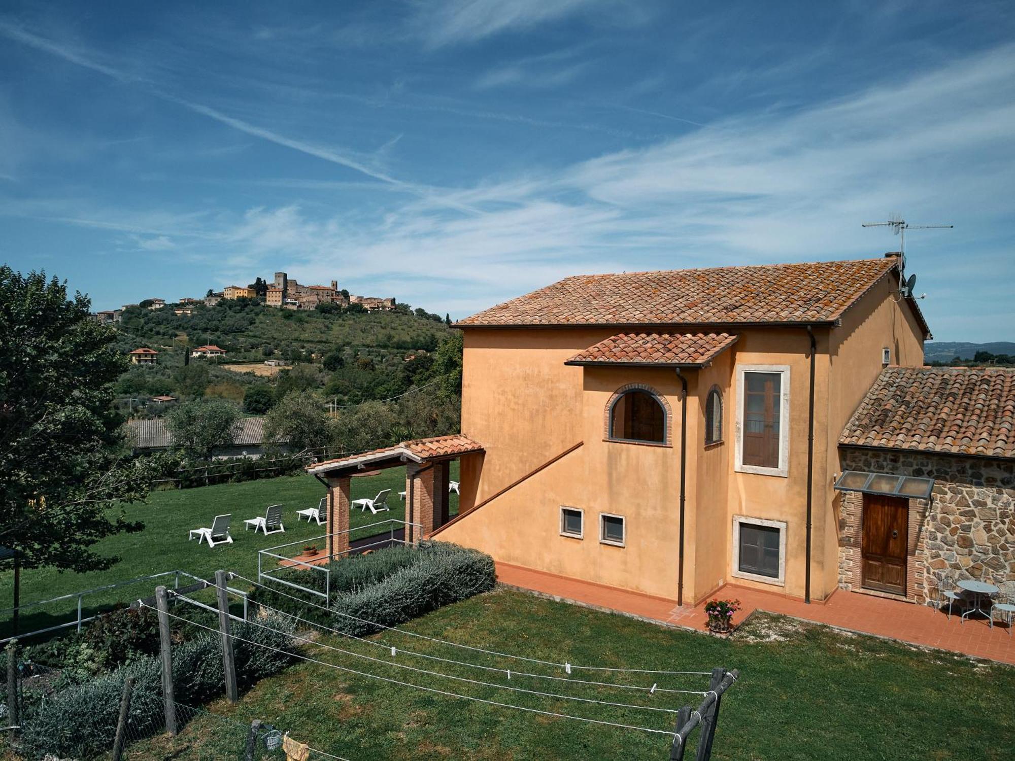 8380 Agriturismo Il Saragiolo Manciano Eksteriør bilde